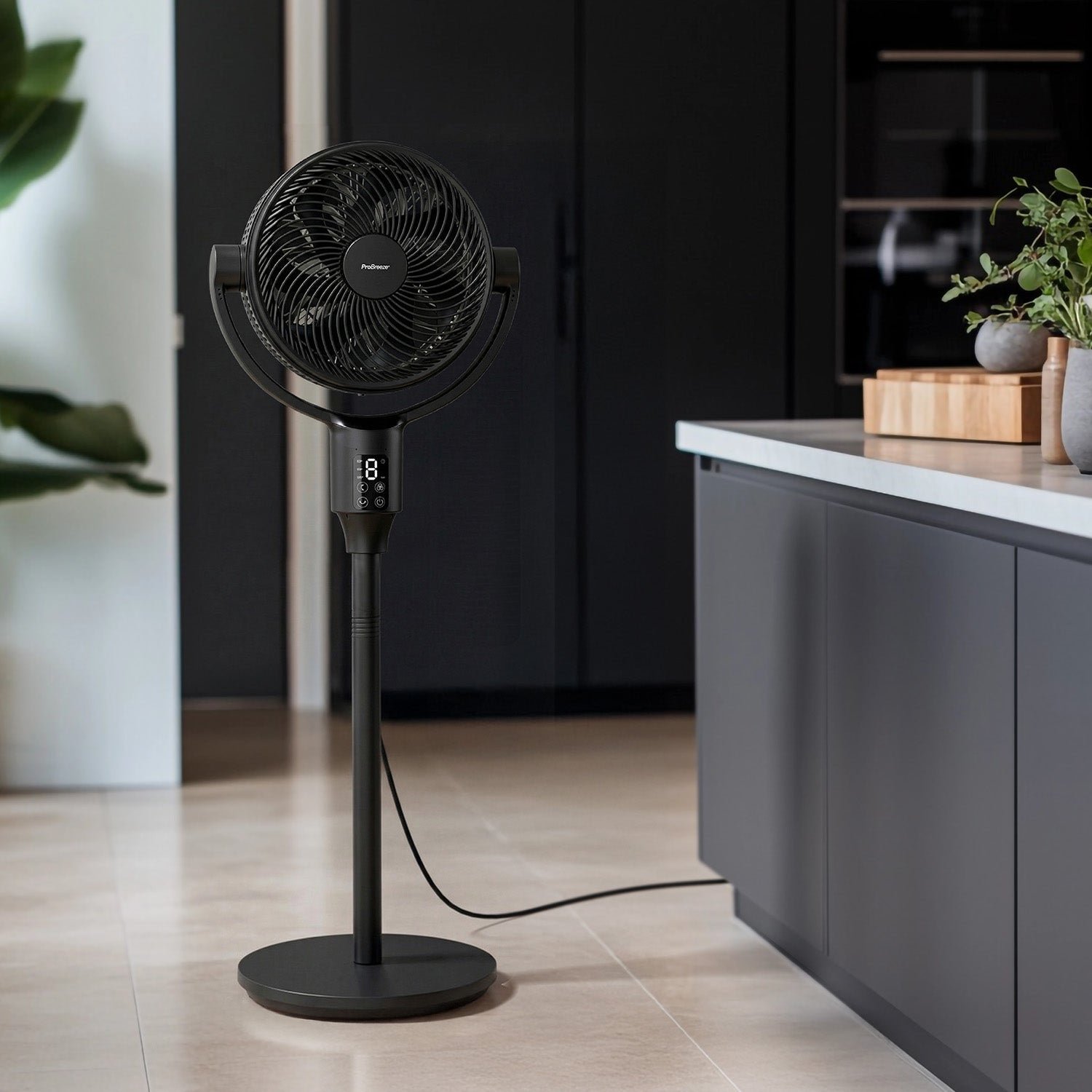 AirFlo Plus™ Ventilateur sur pied hybride intelligent 44″ – Circulateur d’air ultra-silencieux – Noir - Imagen 4